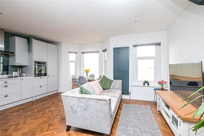 2 Bedroom Apartment To Rent In Eastern Esplanade, Southend-on-Sea, Essex, SS1