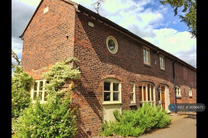 3 Bedroom Semi-Detached House To Rent In Poolside Gardens, Madeley, CW3