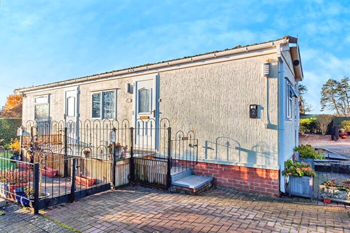 1 Bedroom Park Home For Sale In Theddingworth Road, Lubenham, Market Harborough, LE16