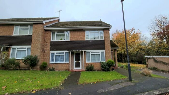 2 Bedroom Apartment To Rent In Fircroft Gardens, Harrow, HA1