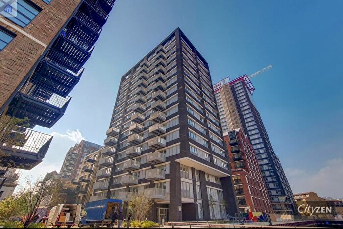 2 Bedroom Flat For Sale In Rendel House, Good Luck Hope Walk, London, E14