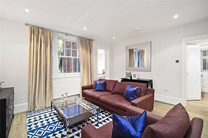 2 Bedroom Flat To Rent In Netherhall Gardens, Hampstead, NW3