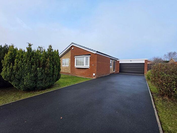 3 Bedroom Bungalow For Sale In Raynham Close, Cramlington, NE23