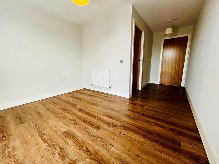 2 Bedroom Apartment To Rent In Century Tower, Shire Gate, Chelmsford, CM2