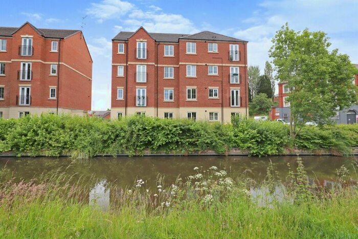 2 Bedroom Flat To Rent In Clensmore Street, Kidderminster, DY10