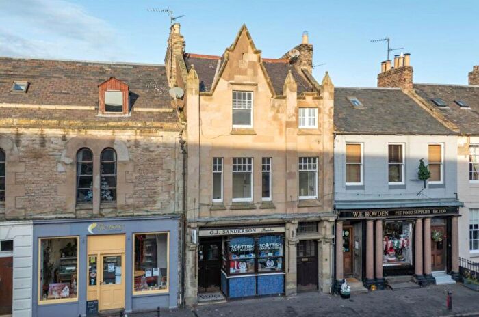 3 Bedroom Town House For Sale In High Street, Coldstream, TD12
