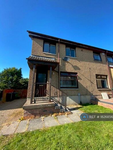 3 Bedroom Semi-Detached House To Rent In Balgray Avenue, Kilmarnock, KA1