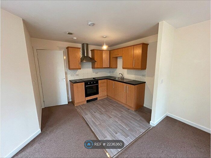 2 Bedroom Flat To Rent In Lytham Close, Great Sankey, Warrington, WA5