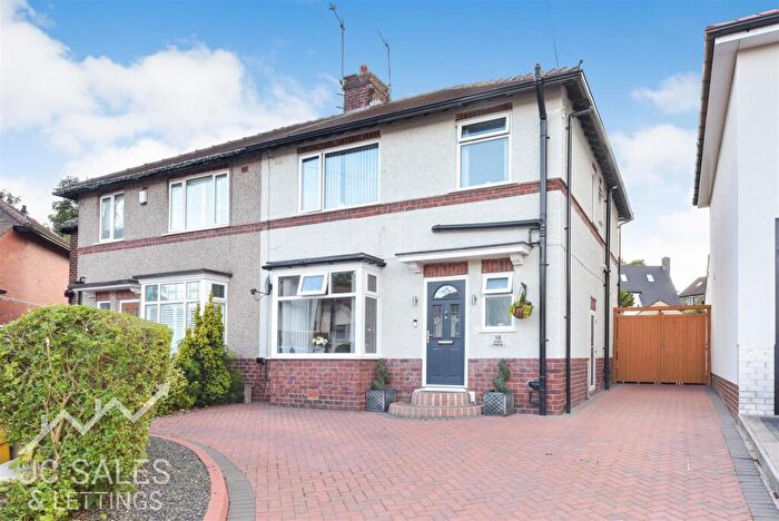 3 Bedroom Semi-Detached House For Sale In High Trees, Dore, Sheffield, S17