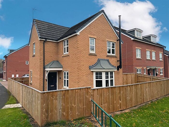 3 Bedroom Detached House To Rent In Lismore Gardens, Thornaby, Stockton-On-Tees, TS17