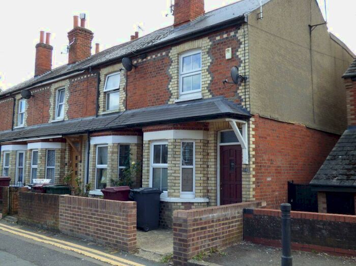 2 Bedroom End Of Terrace House To Rent In Katesgrove Lane, Reading, RG1