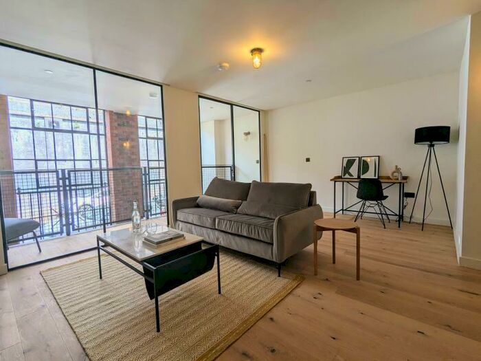 2 Bedroom Apartment To Rent In Derwent House, Mary Ann Street, Birmingham, B3