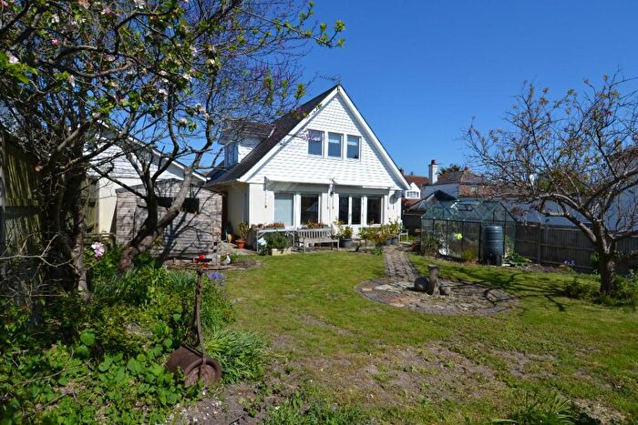 3 Bedroom Detached House For Sale In Kingsdown, Deal, CT14