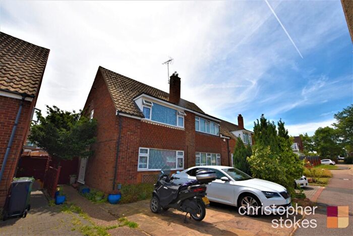 3 Bedroom Semi-Detached House To Rent In Ousden Drive, Cheshunt, Hertfordshire, EN8