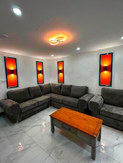 7 Bedroom Terraced House To Rent In Avon Place, Dawlish Road, Birmingham, B29