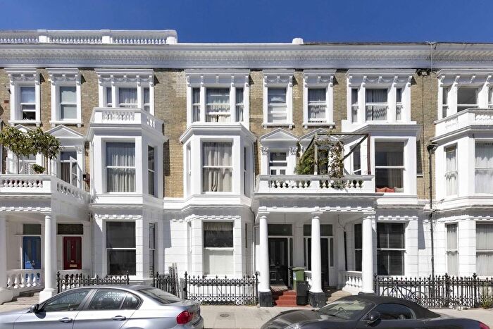 2 Bedroom Flat For Sale In Perham Road, West Kensington, W14