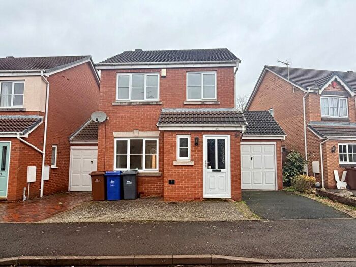 3 Bedroom Semi Detached House To Rent In Pershore Drive, Branston, Burton-on-Trent, Staffordshire, DE14