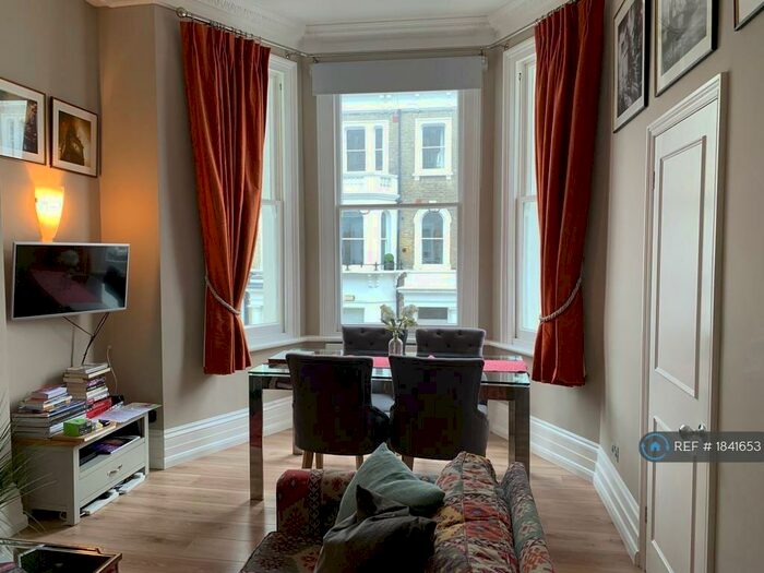 2 Bedroom Flat To Rent In Westgate Terrace, London, SW10