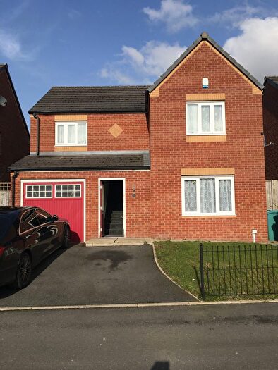 4 Bedroom Detached House For Sale In Imperial Way, Manchester, M9