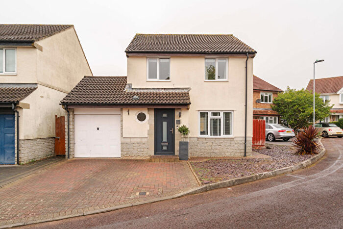 3 Bedroom Detached House For Sale In Cooks Close, Bradley Stoke, Bristol, BS32