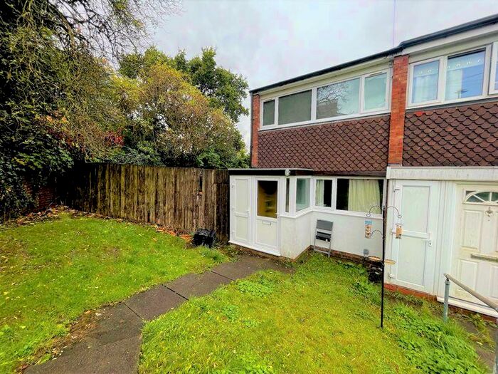 Houses for sale & to rent in B32 3NL, Grazebrook Croft, Bartley Green