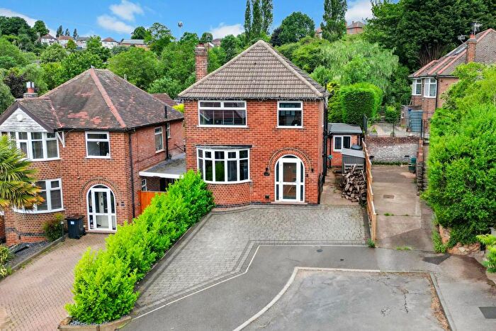 3 Bedroom Detached House For Sale In Douglas Crescent, Carlton, NG4