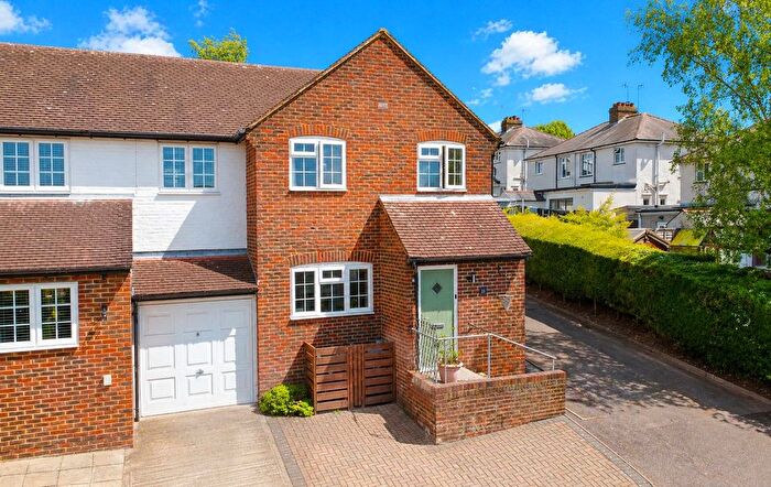 3 Bedroom End Terrace House For Sale In Chapel Street, Old Town, Hemel Hempstead, HP2