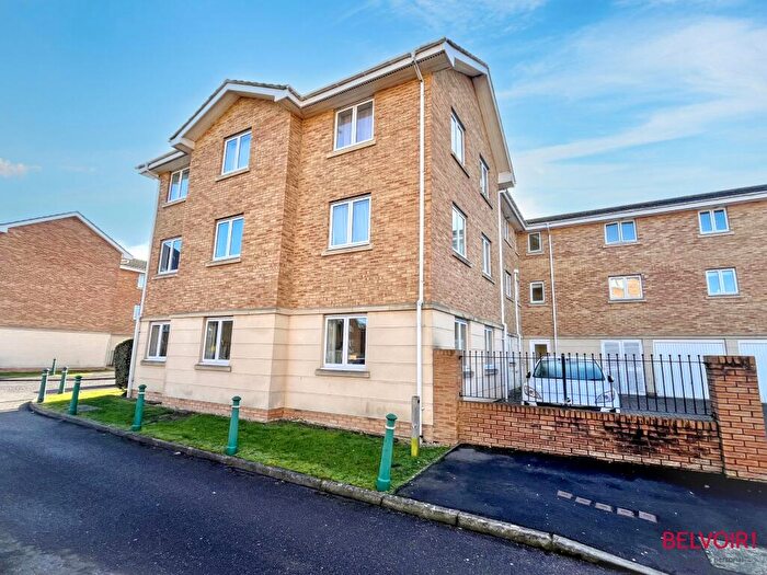 2 Bedroom Apartment For Sale In Lloyd Close, Cheltenham, GL51