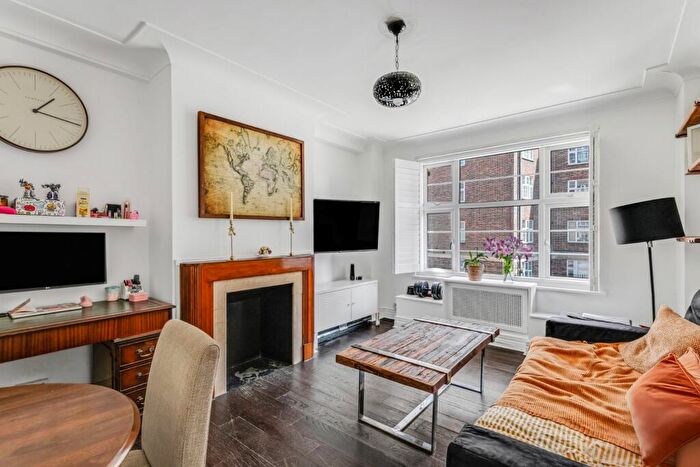 2 Bedroom Flat For Sale In Northways, College Crescent, NW3