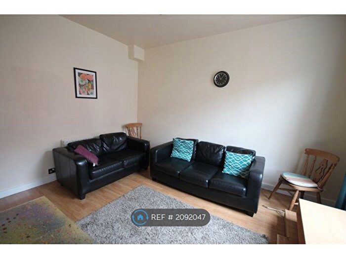 3 Bedroom Terraced House To Rent In Granby Terrace, Leeds, LS6