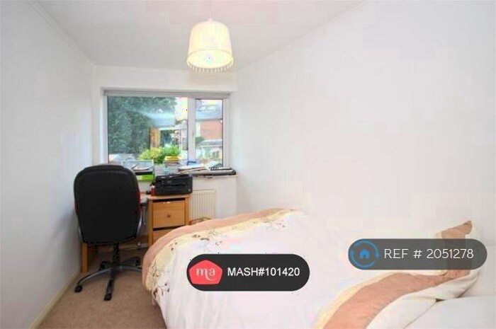 2 Bedroom Terraced House To Rent In Sopwell Lane, St. Albans, AL1