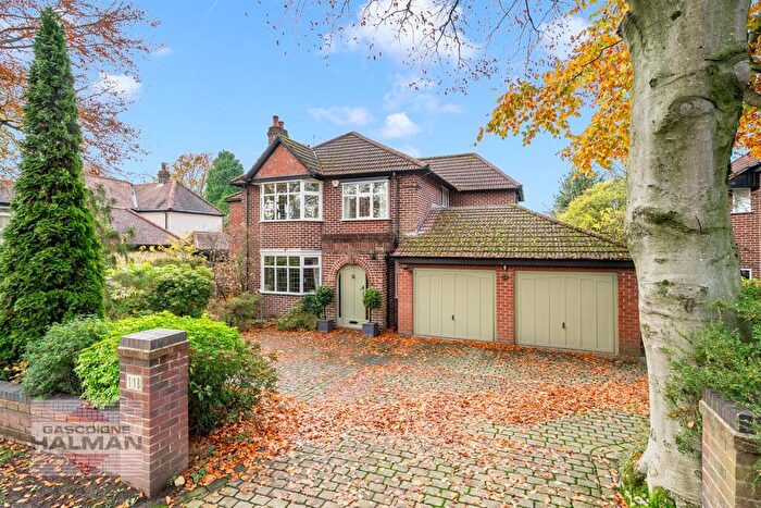 4 Bedroom Detached House For Sale In Knutsford Road, Wilmslow, SK9