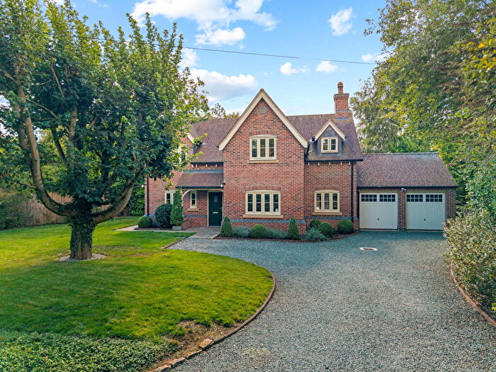 4 Bedroom Detached House For Sale In Speckled Wood, Eakring, NG22