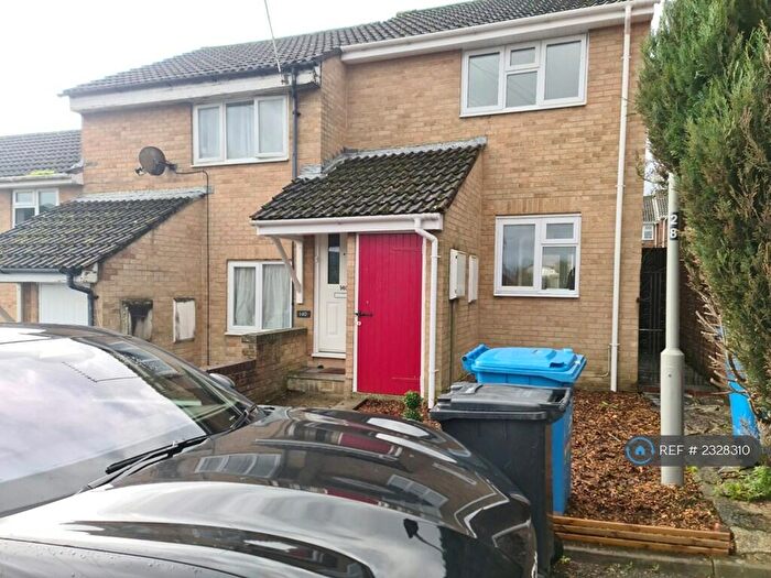 2 Bedroom End Of Terrace House To Rent In Viscount Walk, Bournemouth, BH11