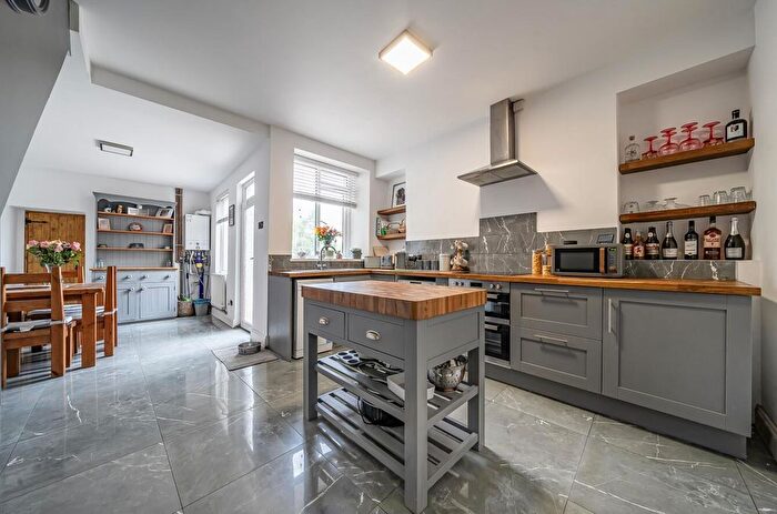 3 Bedroom End Of Terrace House For Sale In Birchgrove Road, Glais, Swansea, SA7