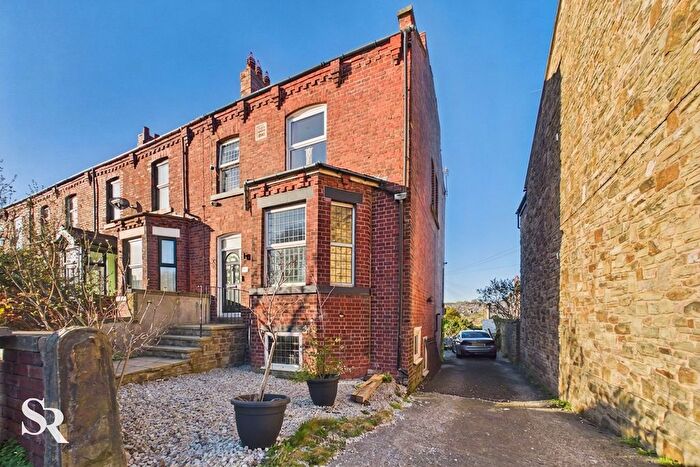 4 Bedroom Terraced House For Sale In Buxton Road, Disley, SK12