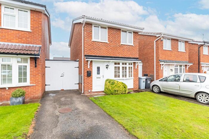 2 Bedroom Detached House For Sale In Sheringham Drive, Crewe, CW1