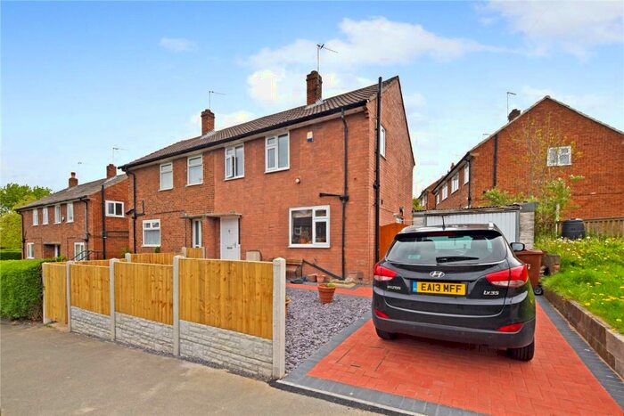 3 Bedroom Semi-Detached House To Rent In Harley Rise, Leeds, LS13