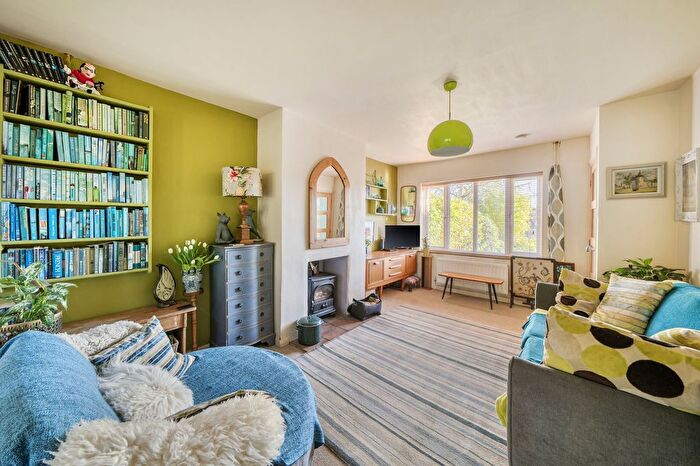 4 Bedroom Semi-Detached House For Sale In Church Road, Wheatley, OX33