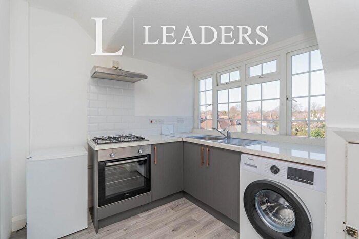 1 Bedroom Apartment To Rent In Addis Square, Portswood Road, SO17