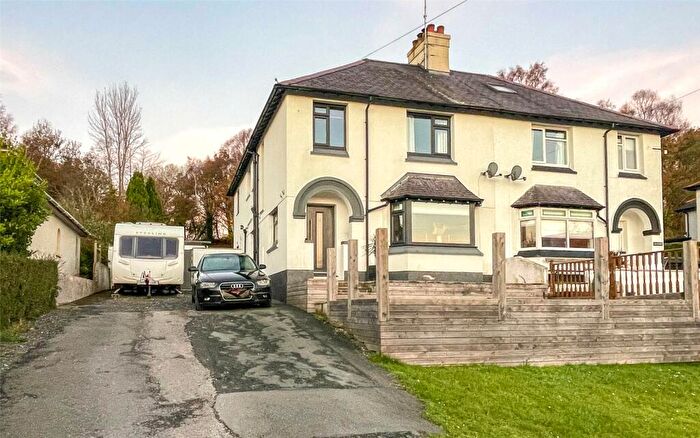 4 Bedroom Semi-Detached House For Sale In Bangor Road, Bethesda, Gwynedd, LL57