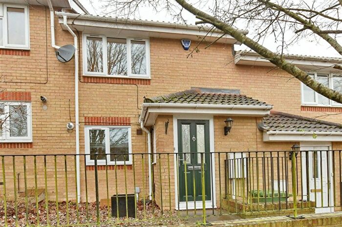 2 Bedroom Terraced House For Sale In Princes Avenue, Walderslade, Chatham, Kent, ME5