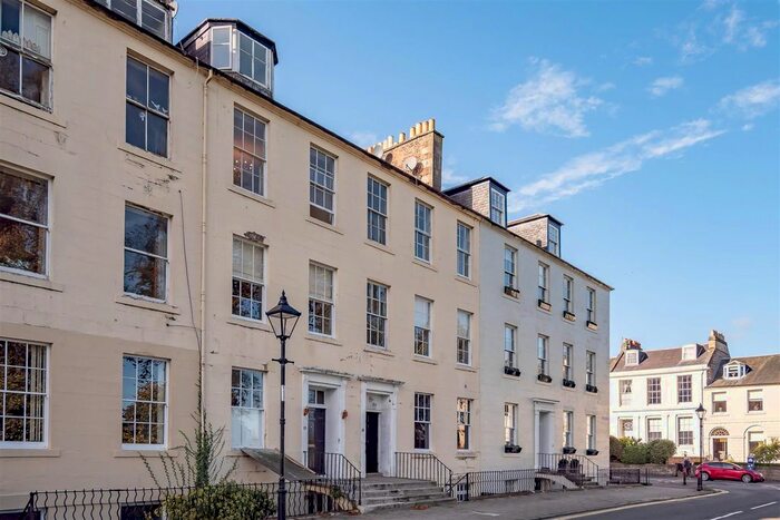 4 Bedroom Maisonette To Rent In Rose Terrace, Perth, PH1