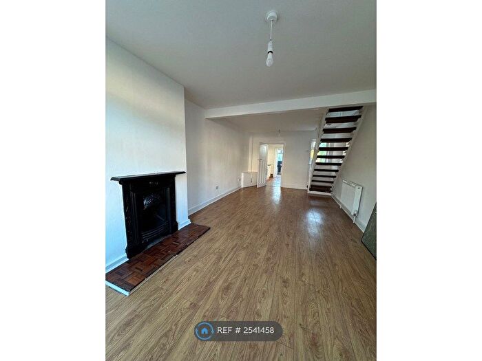 3 Bedroom Terraced House To Rent In Maynard Road, London, E17