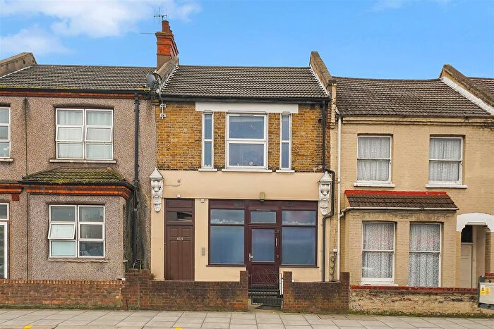 1 Bedroom Flat To Rent In High Road, London, NW10