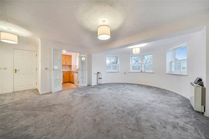 2 Bedroom Flat For Sale In North Street, Bromley, BR1