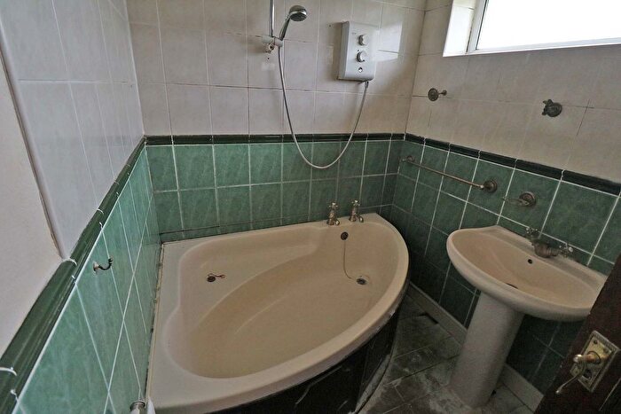 3 Bedroom Terraced House For Sale In Fieldside, Epworth, Doncaster, DN9