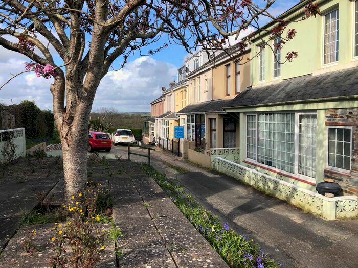 4 Bedroom Property To Rent In Caradon Terrace, Saltash, Cornwall, PL12