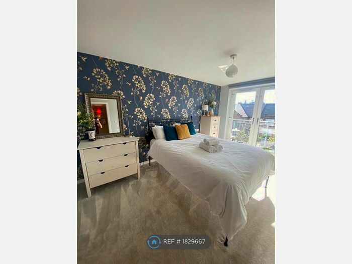 2 Bedroom Flat To Rent In North Pilrig Heights, Edinburgh, EH6