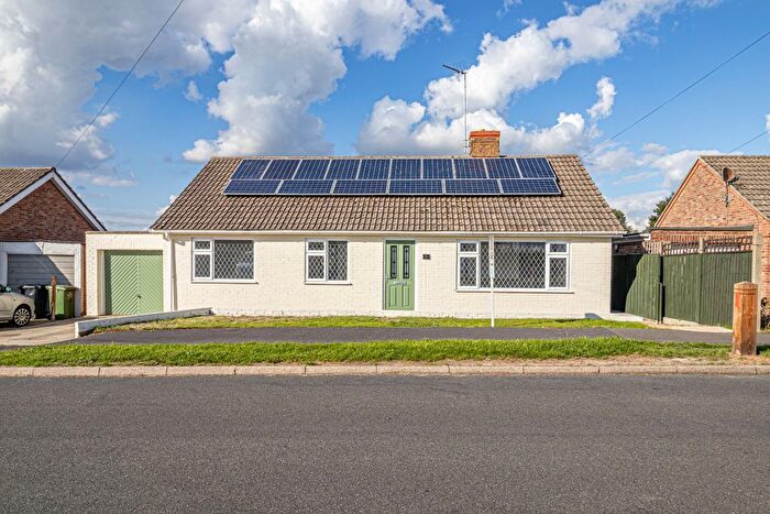 3 Bedroom Bungalow For Sale In Churchill Way, Downham Market, PE38